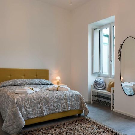 Nonna Vittoria Apartment サレルノ エクステリア 写真