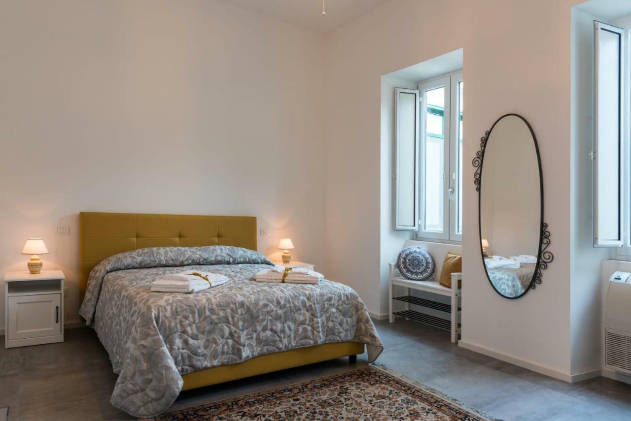 Nonna Vittoria Apartment サレルノ エクステリア 写真