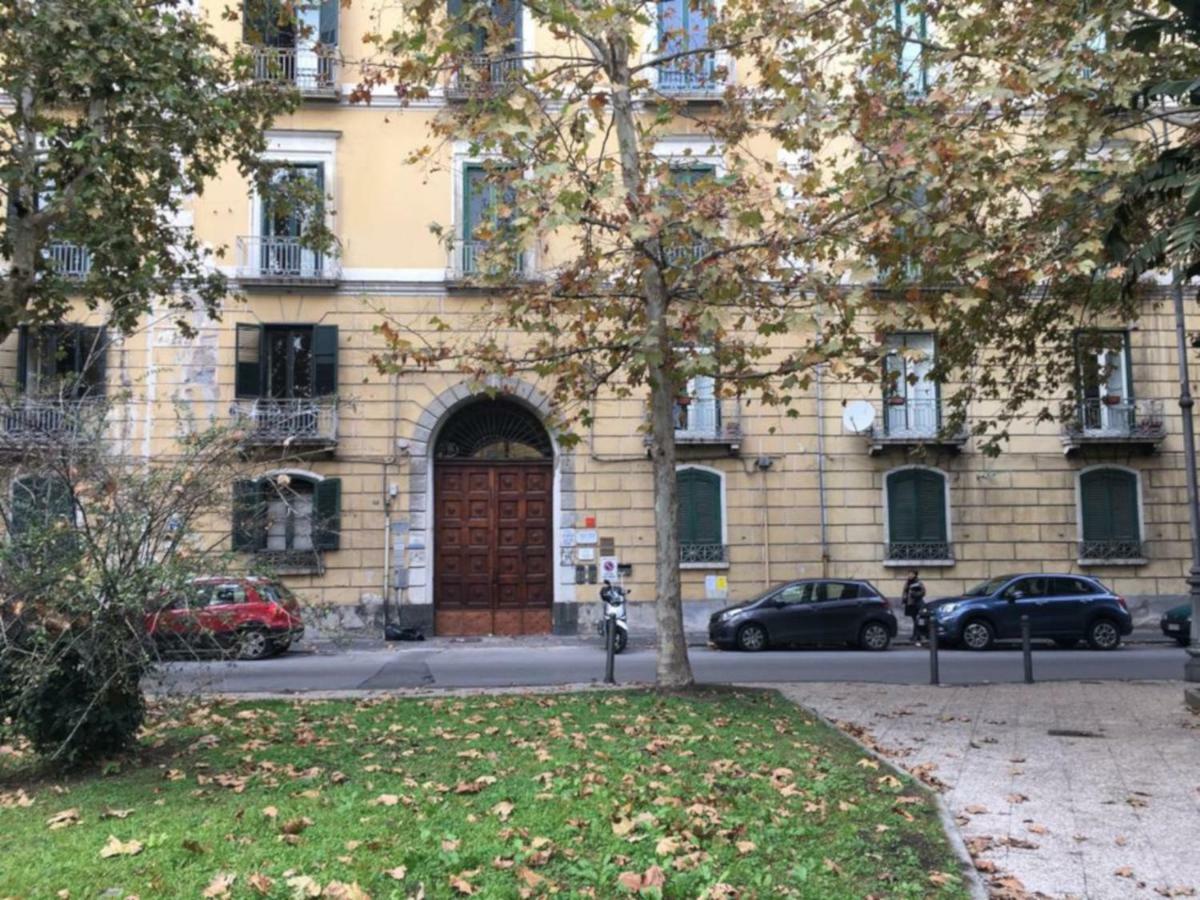 Nonna Vittoria Apartment サレルノ エクステリア 写真