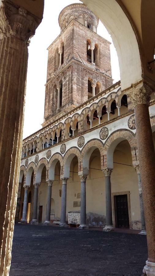 Nonna Vittoria Apartment サレルノ エクステリア 写真